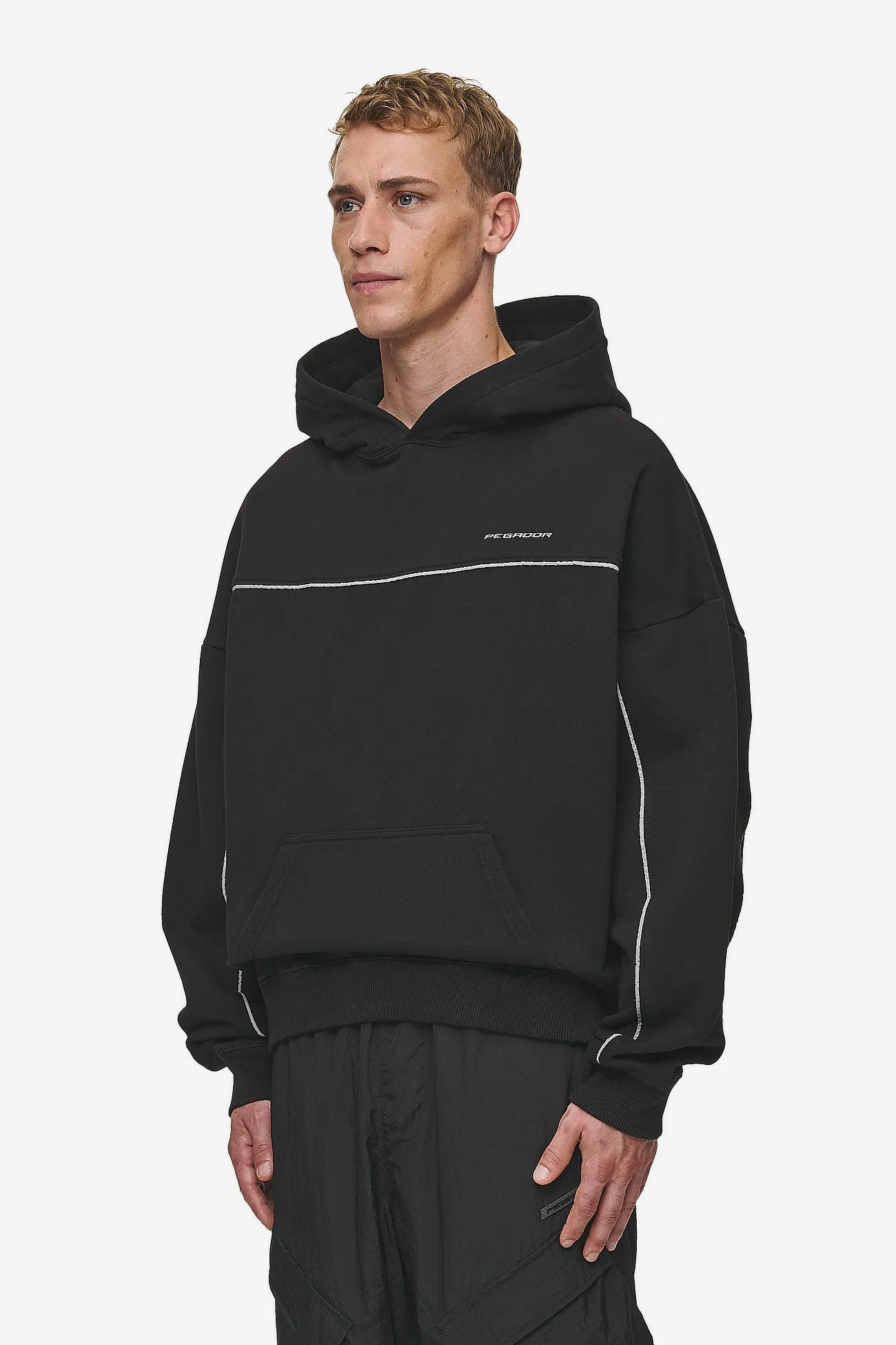 Beak Boxy Hoodie Washed Black